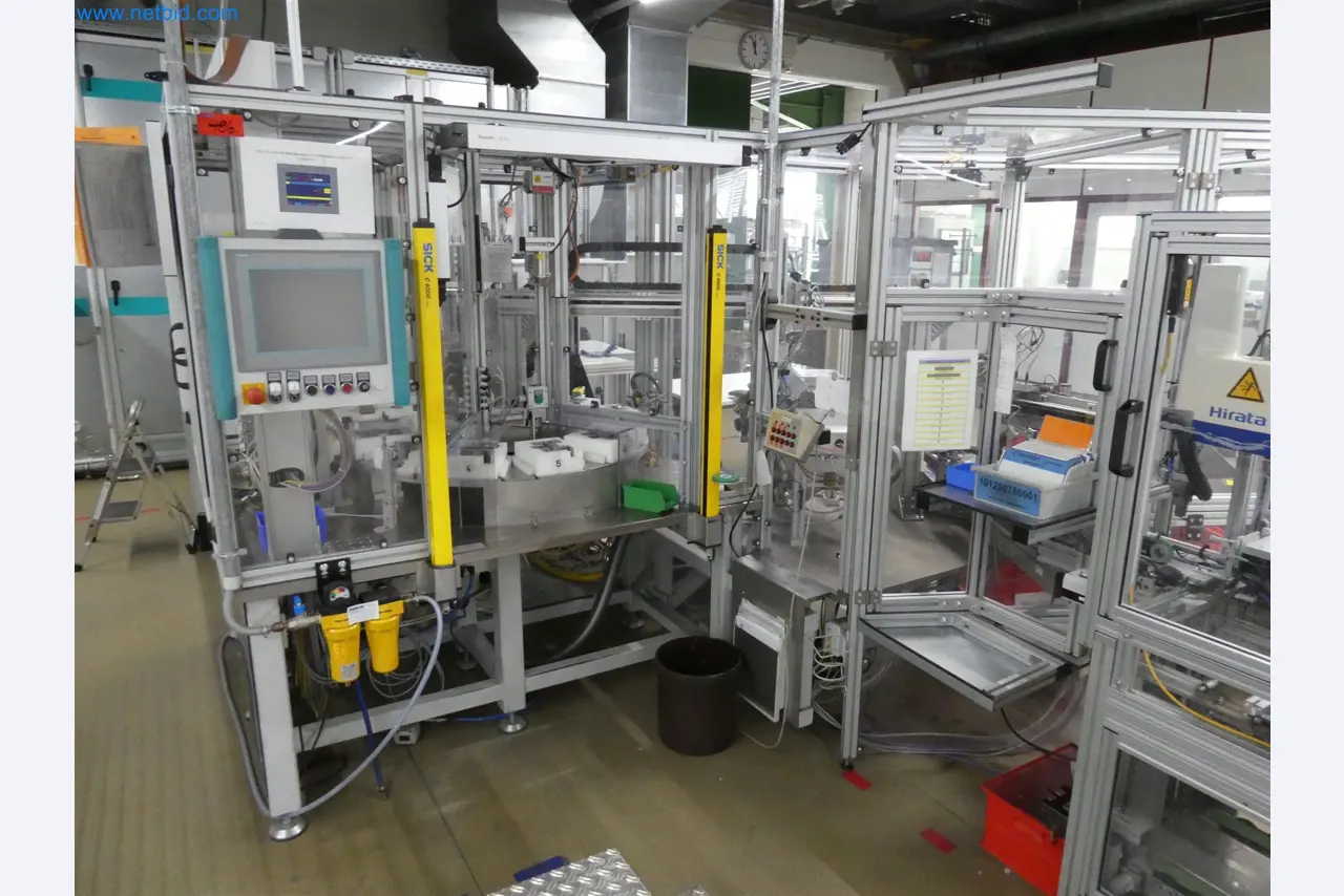 Máquinas de moldeo por inyección, máquinas CNC y líneas de montaje para elementos calefactores y componentes de automoción-5