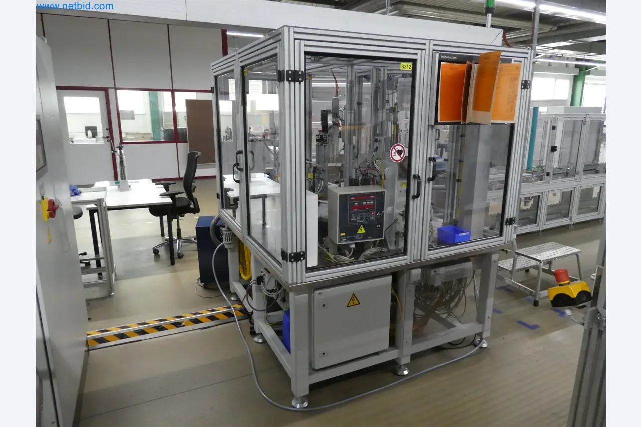 Máquinas de moldeo por inyección, máquinas CNC y líneas de montaje para elementos calefactores y componentes de automoción-6