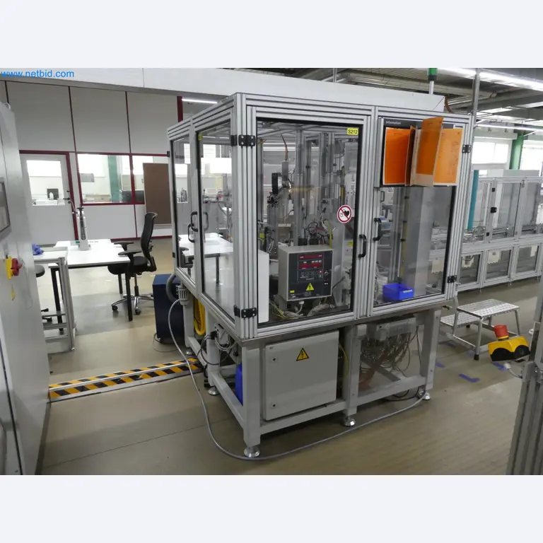 Máquinas de moldeo por inyección, máquinas CNC y líneas de montaje para elementos calefactores y componentes de automoción-6