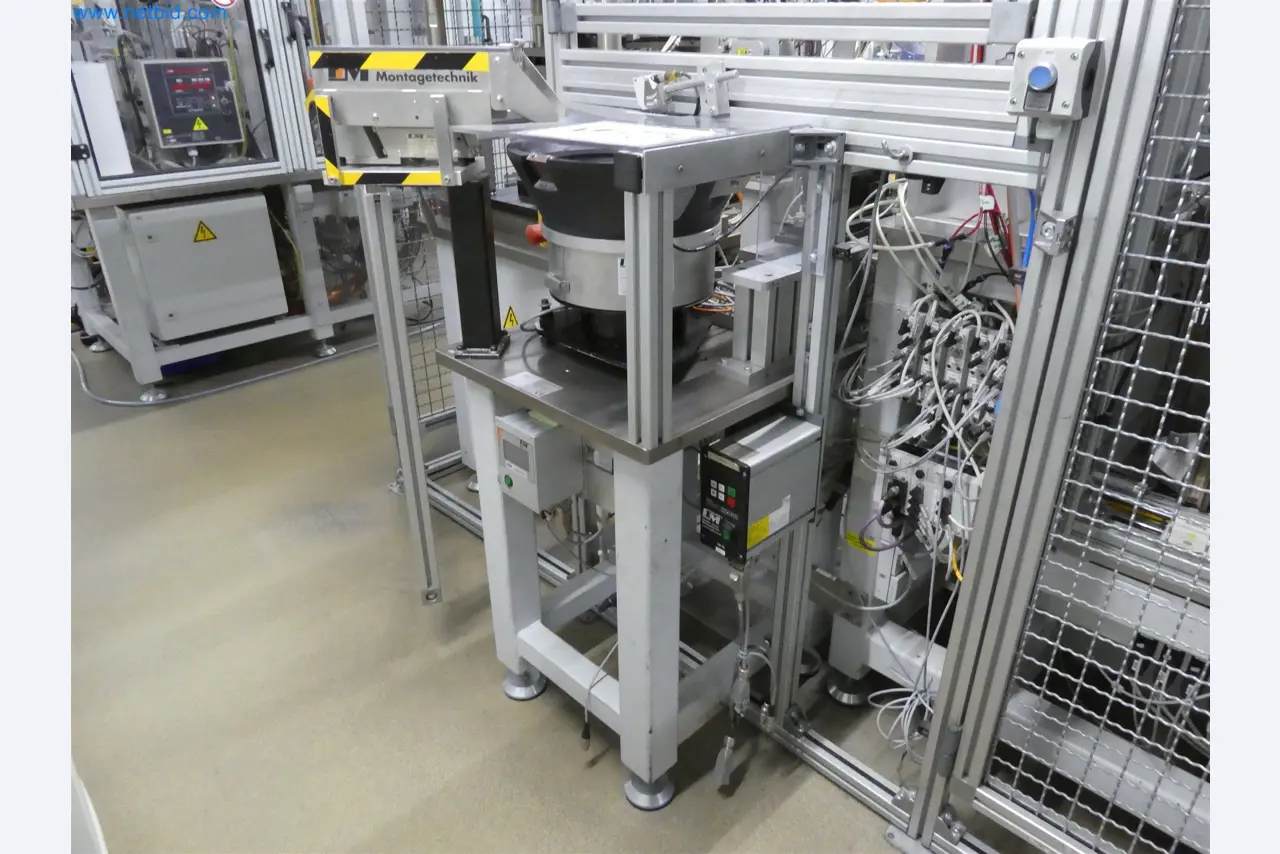 Máquinas de moldeo por inyección, máquinas CNC y líneas de montaje para elementos calefactores y componentes de automoción-19