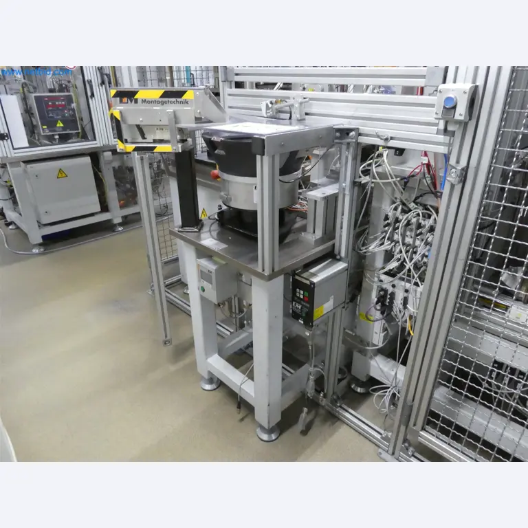 Máquinas de moldeo por inyección, máquinas CNC y líneas de montaje para elementos calefactores y componentes de automoción-19