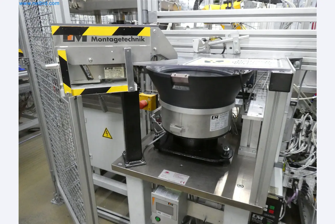 Máquinas de moldeo por inyección, máquinas CNC y líneas de montaje para elementos calefactores y componentes de automoción-20