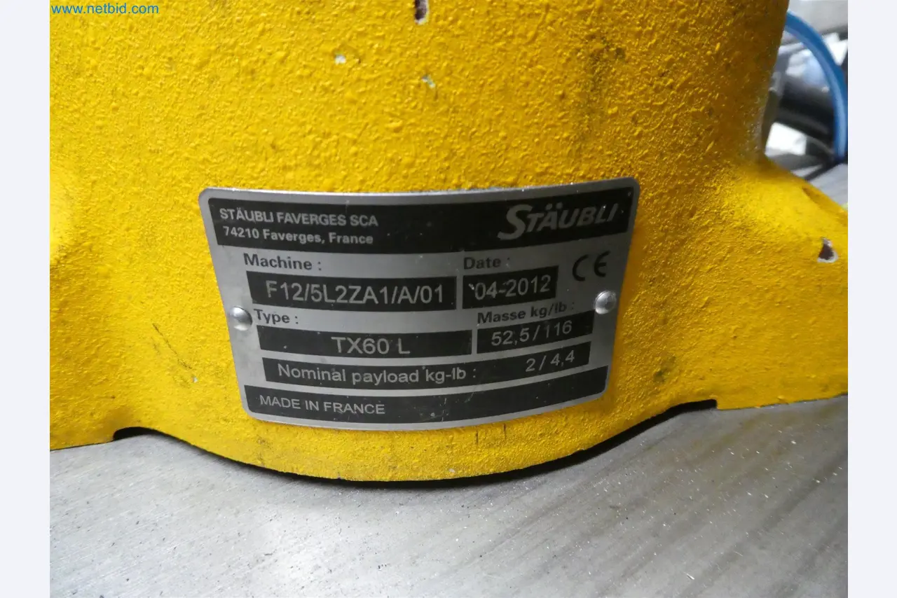 Máquinas de moldeo por inyección, máquinas CNC y líneas de montaje para elementos calefactores y componentes de automoción-25