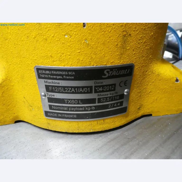 Máquinas de moldeo por inyección, máquinas CNC y líneas de montaje para elementos calefactores y componentes de automoción-25