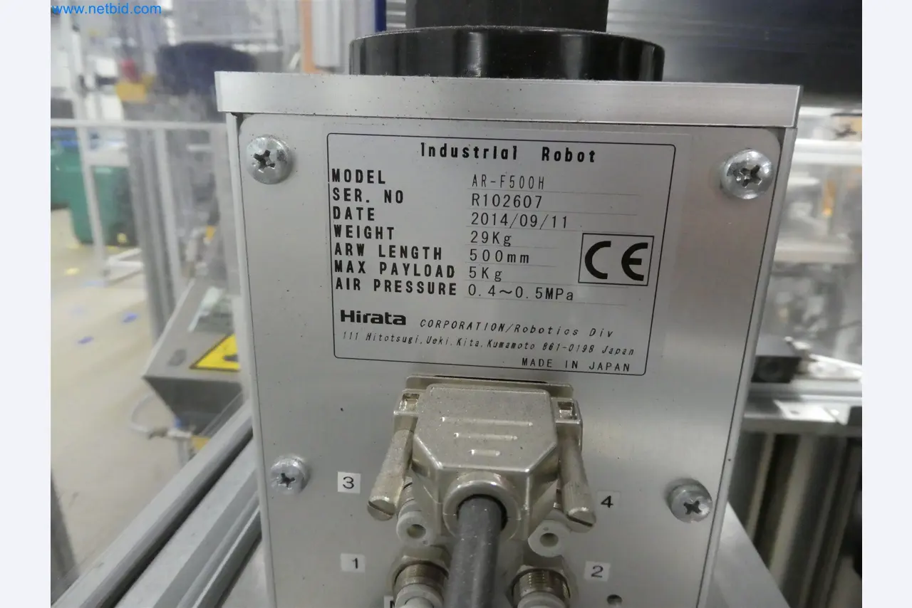 Máquinas de moldeo por inyección, máquinas CNC y líneas de montaje para elementos calefactores y componentes de automoción-27
