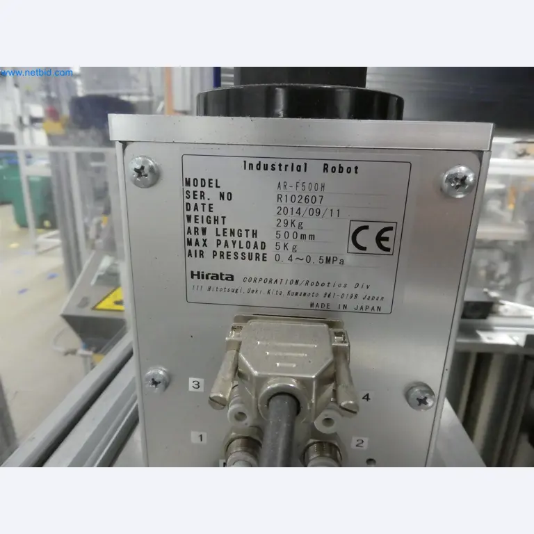 Máquinas de moldeo por inyección, máquinas CNC y líneas de montaje para elementos calefactores y componentes de automoción-27