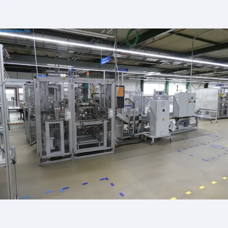 Máquinas de moldeo por inyección, máquinas CNC y líneas de montaje para elementos calefactores y componentes de automoción-3