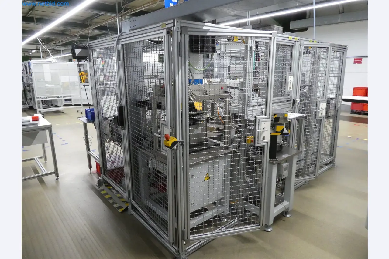 Máquinas de moldeo por inyección, máquinas CNC y líneas de montaje para elementos calefactores y componentes de automoción-4