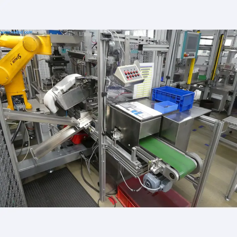 Máquinas de moldeo por inyección, máquinas CNC y líneas de montaje para elementos calefactores y componentes de automoción-5