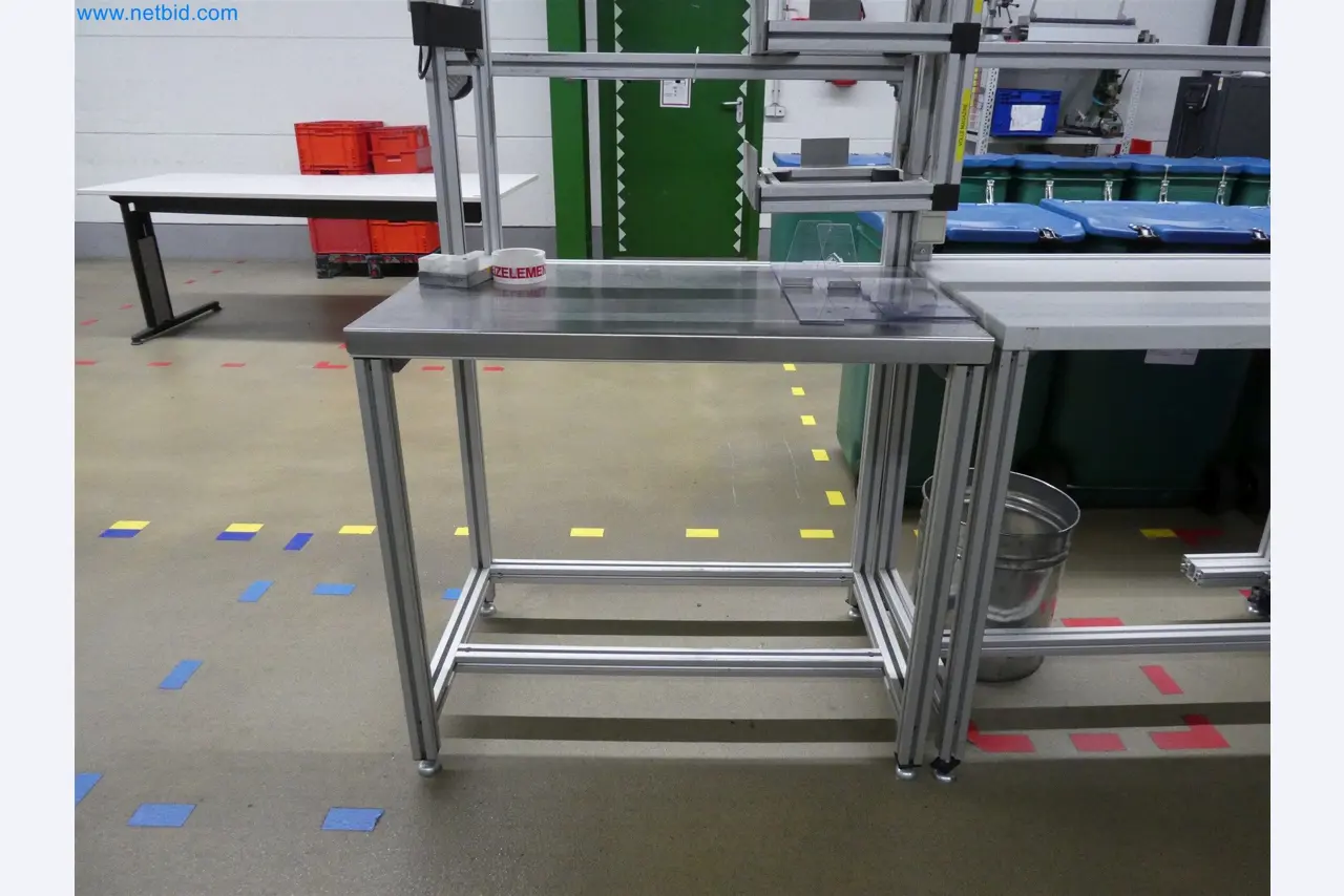 Máquinas de moldeo por inyección, máquinas CNC y líneas de montaje para elementos calefactores y componentes de automoción-1