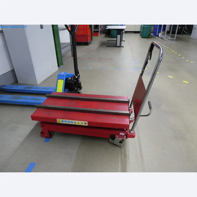 Máquinas de moldeo por inyección, máquinas CNC y líneas de montaje para elementos calefactores y componentes de automoción-1