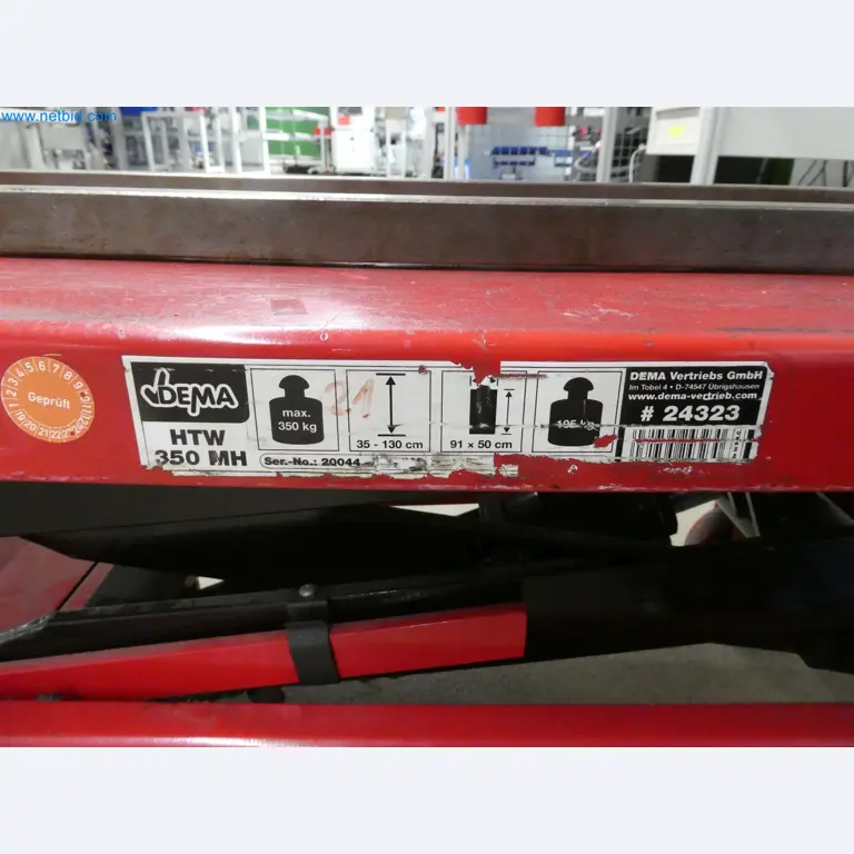 Máquinas de moldeo por inyección, máquinas CNC y líneas de montaje para elementos calefactores y componentes de automoción-2