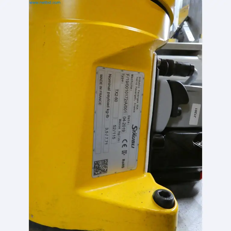 Máquinas de moldeo por inyección, máquinas CNC y líneas de montaje para elementos calefactores y componentes de automoción-16