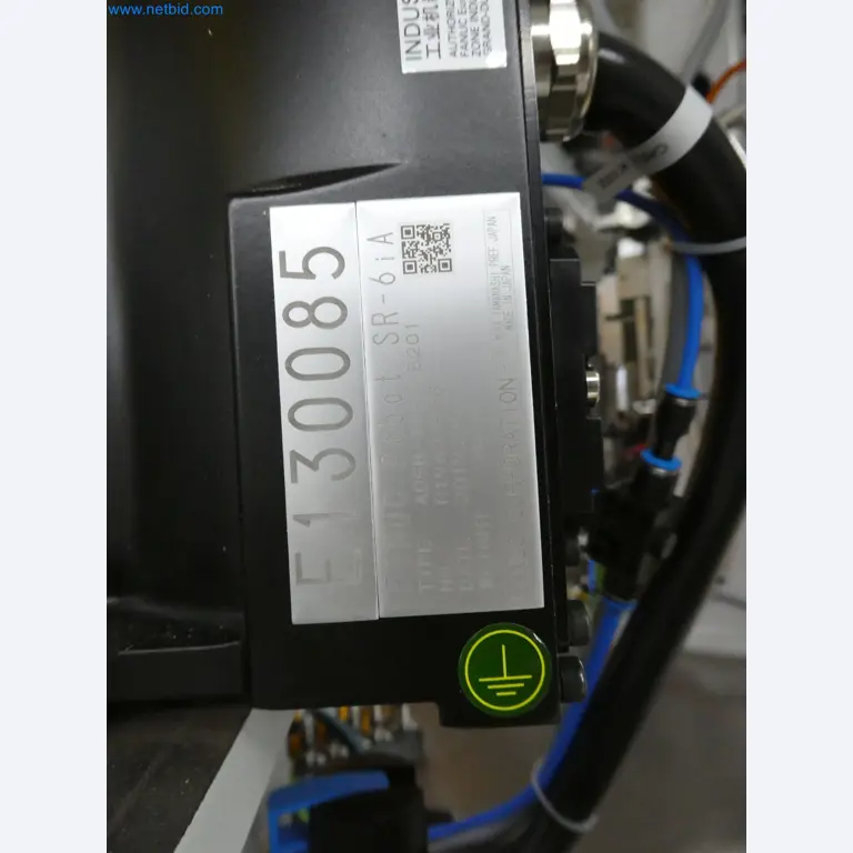 Máquinas de moldeo por inyección, máquinas CNC y líneas de montaje para elementos calefactores y componentes de automoción-25