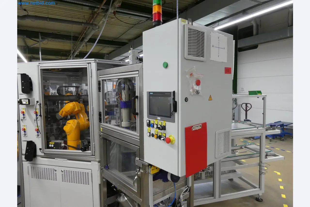 Máquinas de moldeo por inyección, máquinas CNC y líneas de montaje para elementos calefactores y componentes de automoción-26