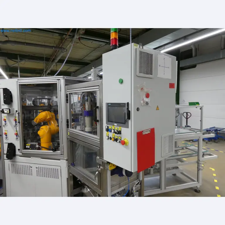 Máquinas de moldeo por inyección, máquinas CNC y líneas de montaje para elementos calefactores y componentes de automoción-26