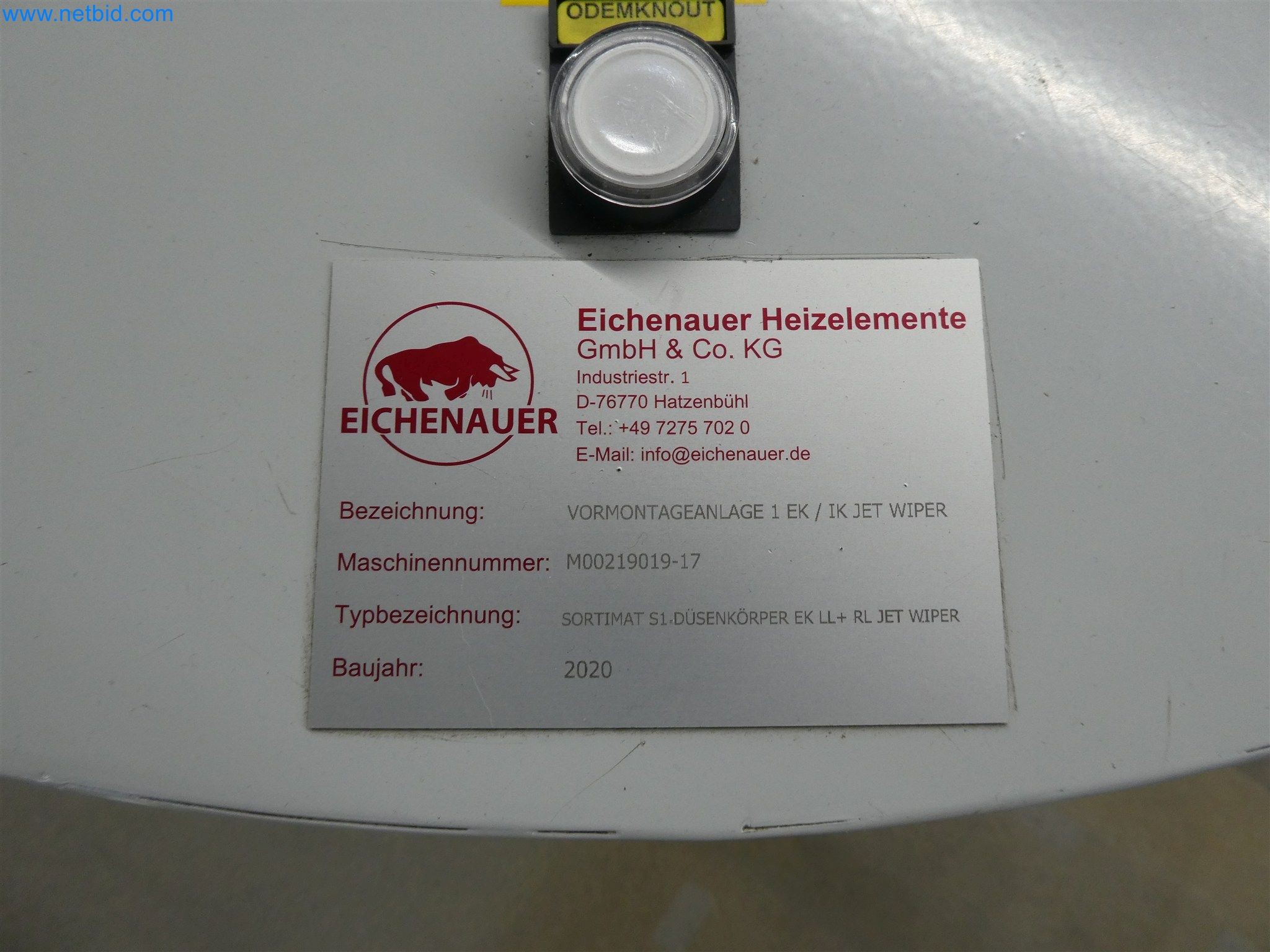 Máquinas de moldeo por inyección, máquinas CNC y líneas de montaje para elementos calefactores y componentes de automoción-31