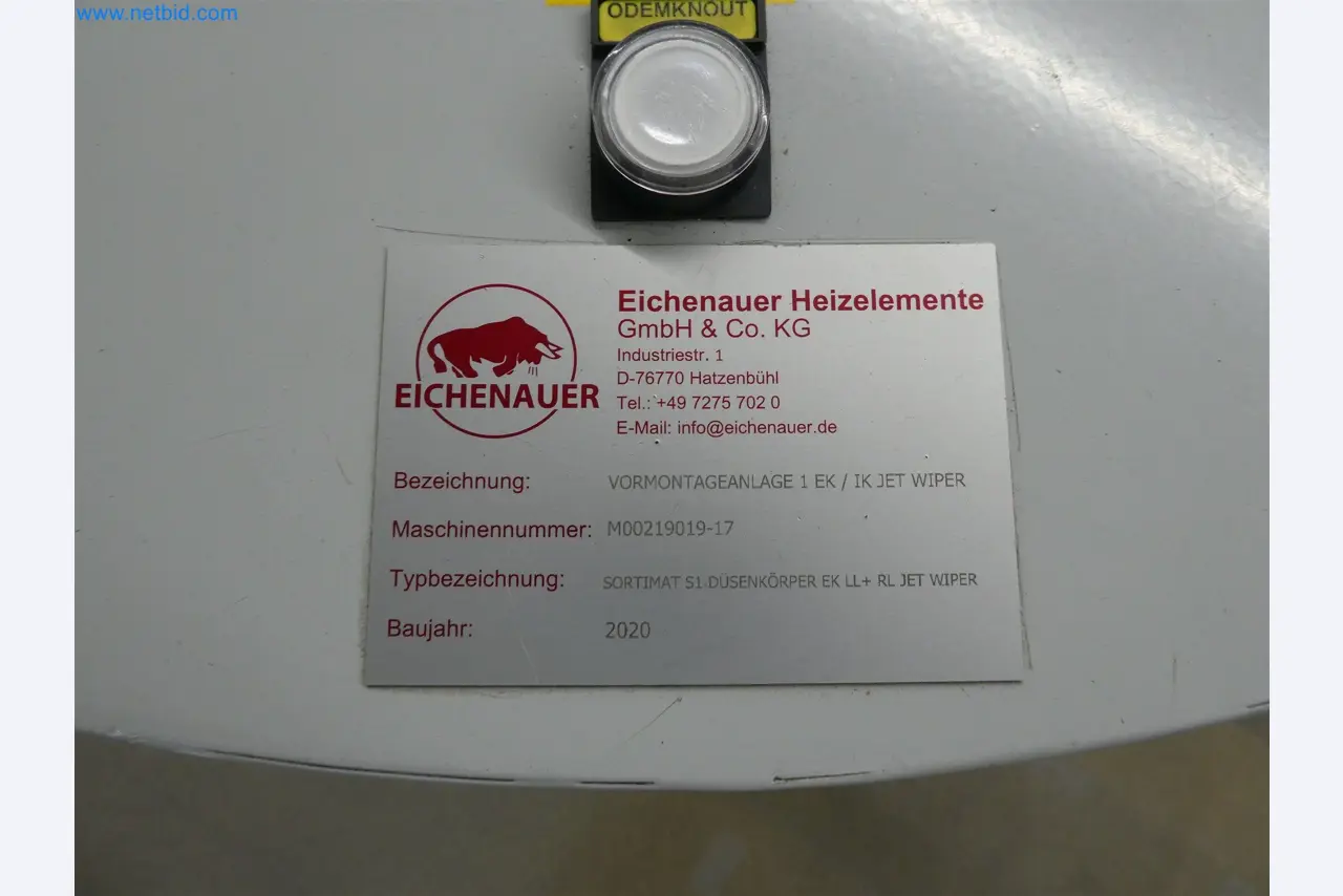 Máquinas de moldeo por inyección, máquinas CNC y líneas de montaje para elementos calefactores y componentes de automoción-31