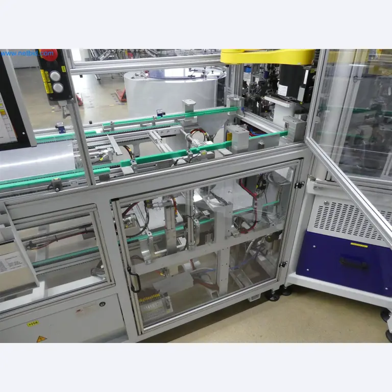 Máquinas de moldeo por inyección, máquinas CNC y líneas de montaje para elementos calefactores y componentes de automoción-35