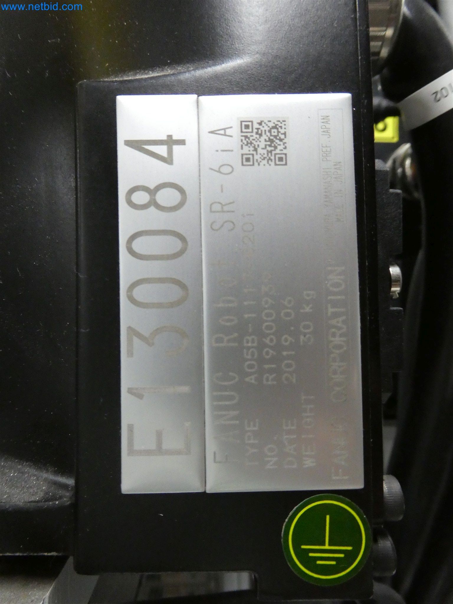 Máquinas de moldeo por inyección, máquinas CNC y líneas de montaje para elementos calefactores y componentes de automoción-3