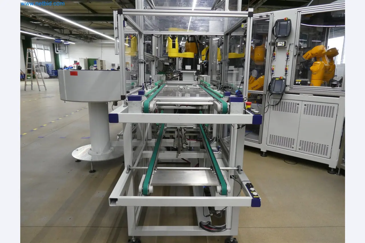 Máquinas de moldeo por inyección, máquinas CNC y líneas de montaje para elementos calefactores y componentes de automoción-4