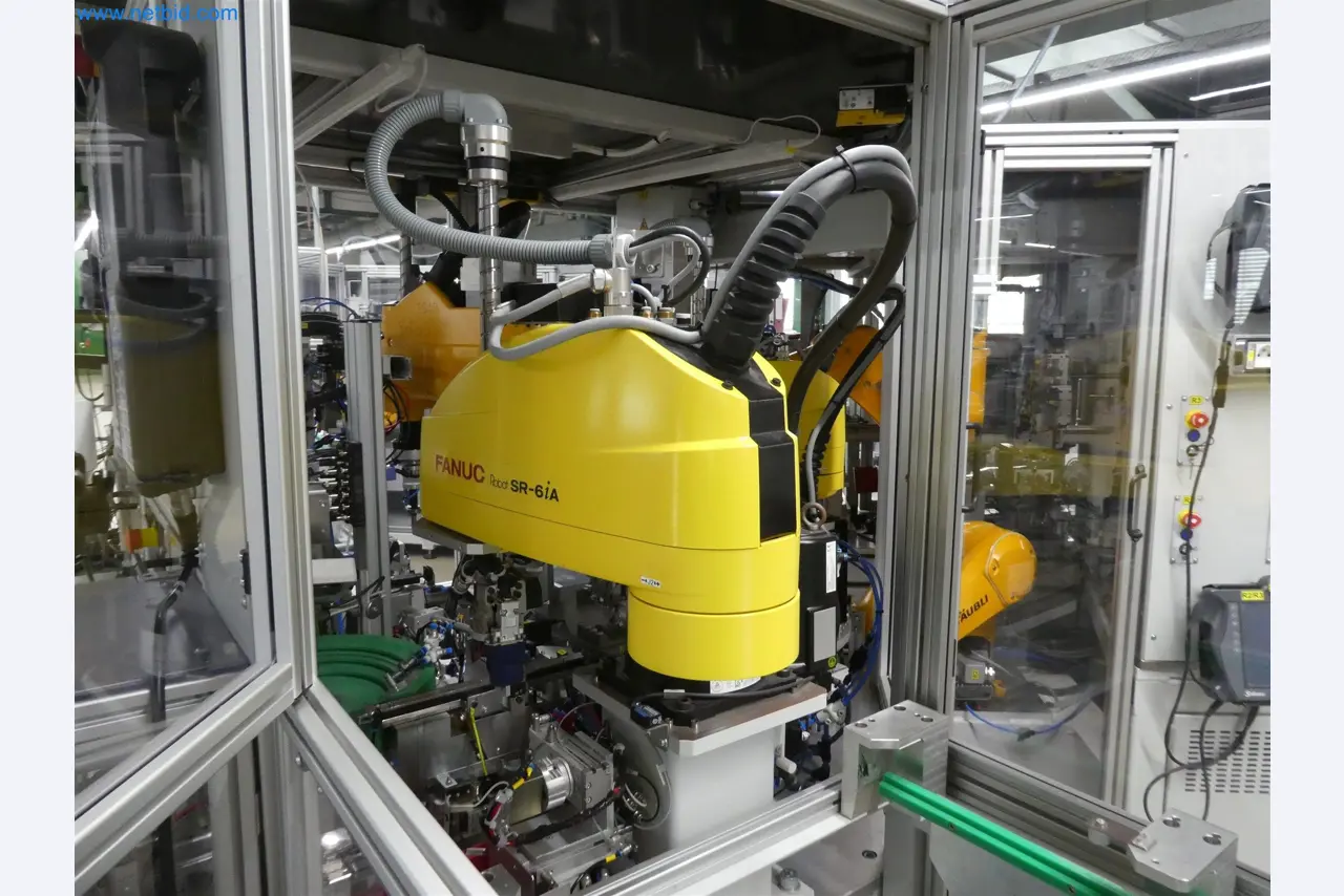 Máquinas de moldeo por inyección, máquinas CNC y líneas de montaje para elementos calefactores y componentes de automoción-7