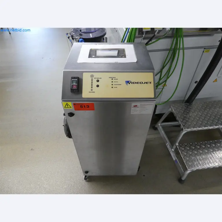 Máquinas de moldeo por inyección, máquinas CNC y líneas de montaje para elementos calefactores y componentes de automoción-2