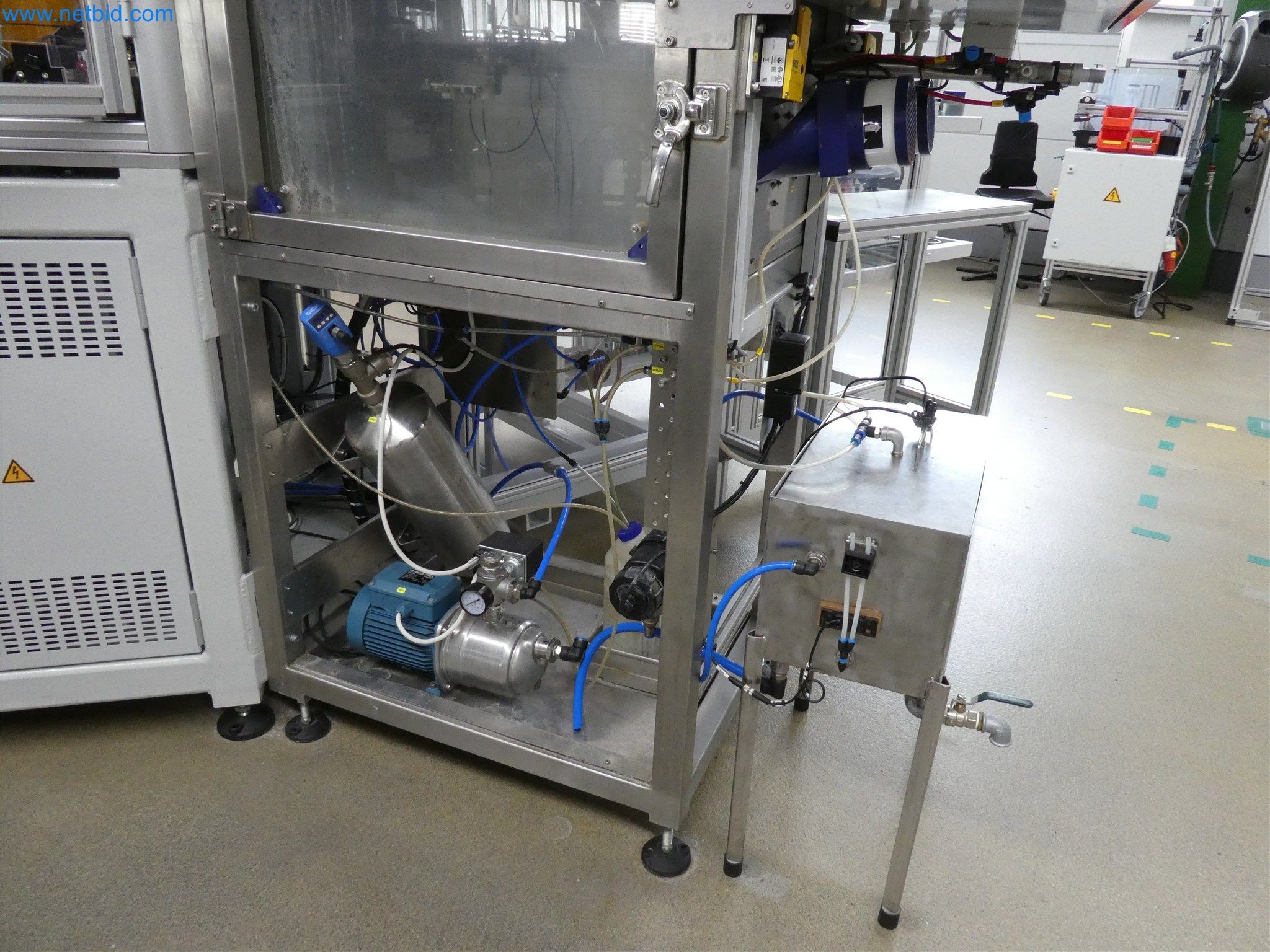 Máquinas de moldeo por inyección, máquinas CNC y líneas de montaje para elementos calefactores y componentes de automoción-19