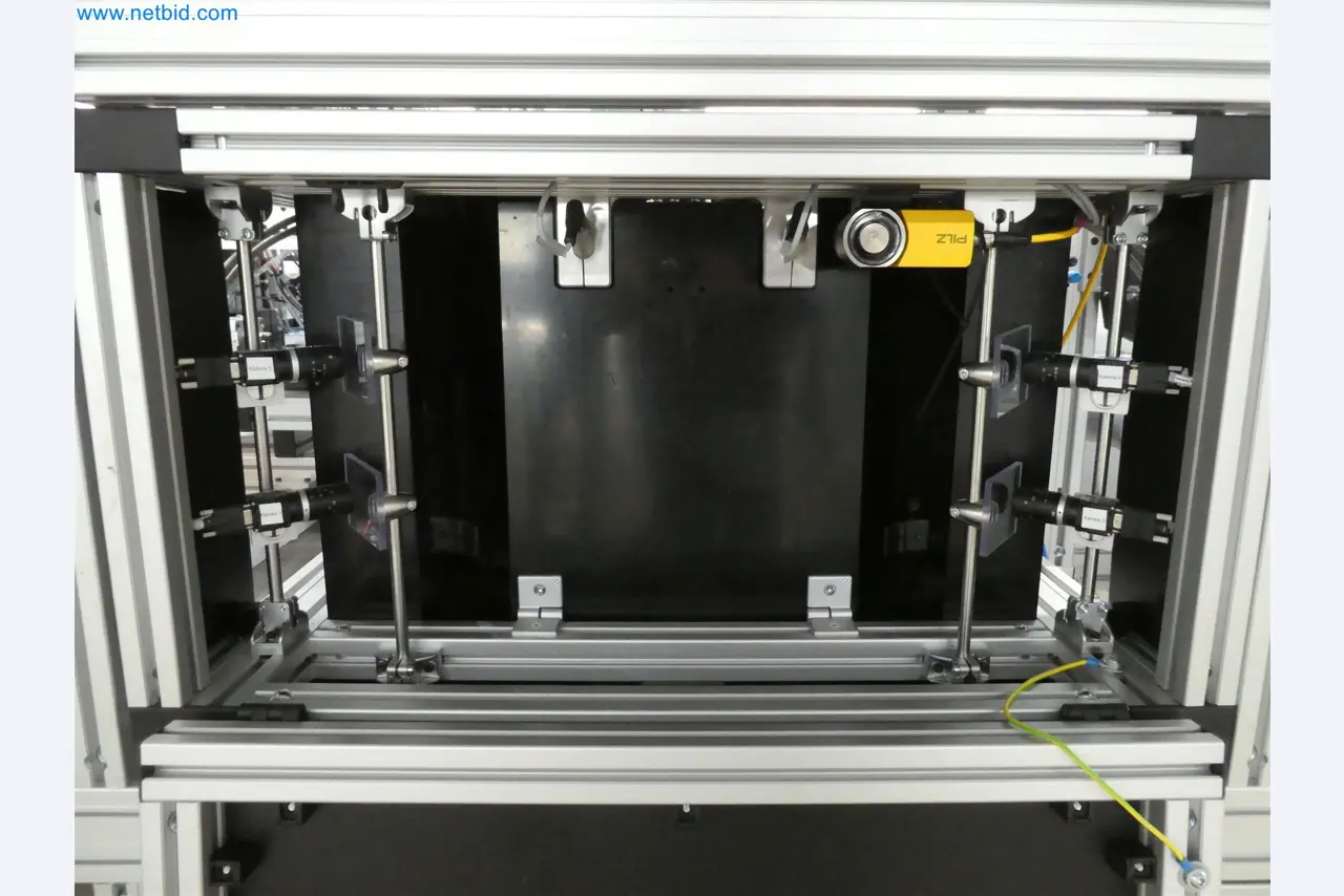 Máquinas de moldagem por injeção, máquinas CNC e linhas de montagem para elementos de aquecimento e componentes automóveis-11