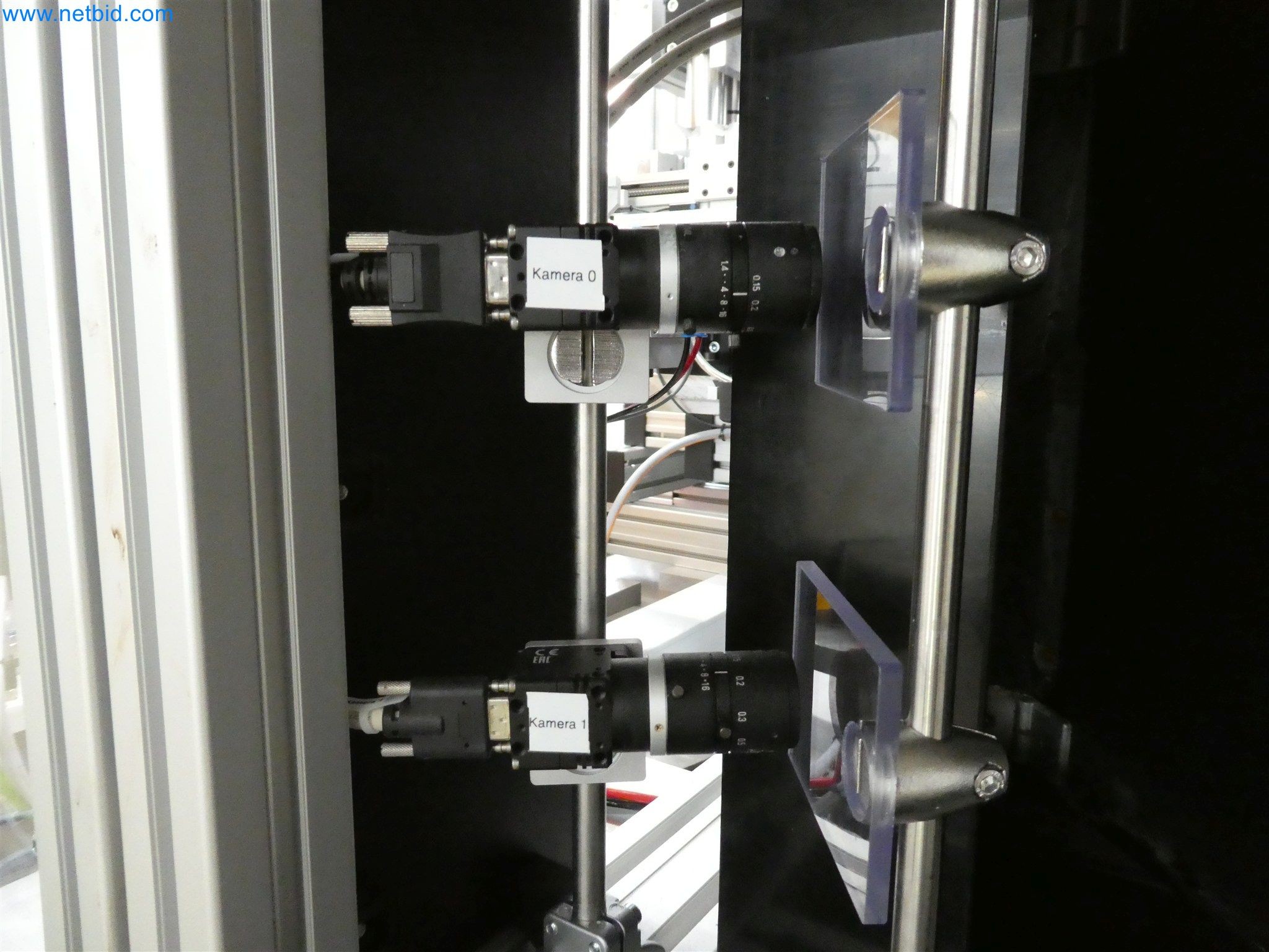 Máquinas de moldagem por injeção, máquinas CNC e linhas de montagem para elementos de aquecimento e componentes automóveis-13