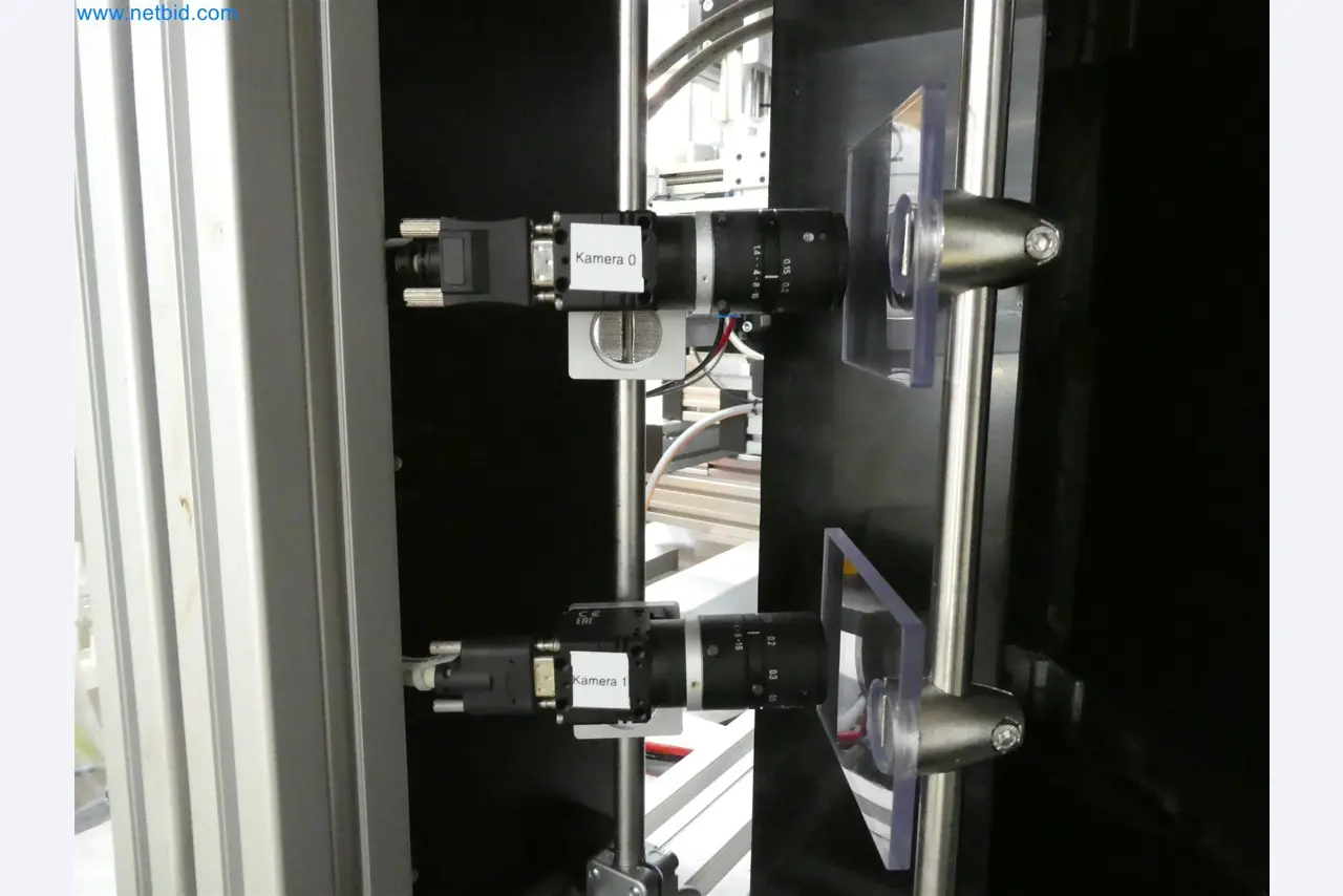 Máquinas de moldagem por injeção, máquinas CNC e linhas de montagem para elementos de aquecimento e componentes automóveis-13