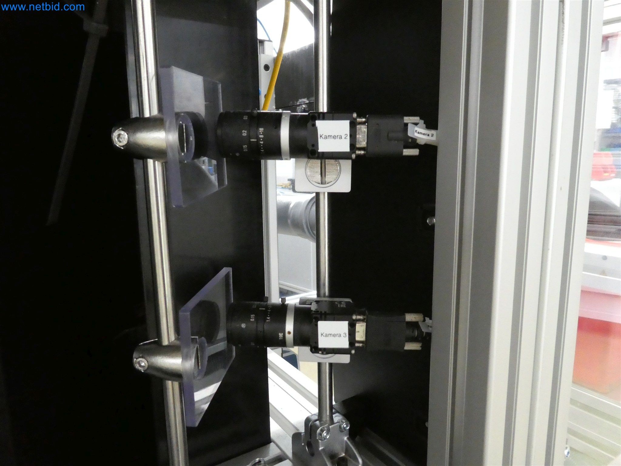 Máquinas de moldagem por injeção, máquinas CNC e linhas de montagem para elementos de aquecimento e componentes automóveis-14