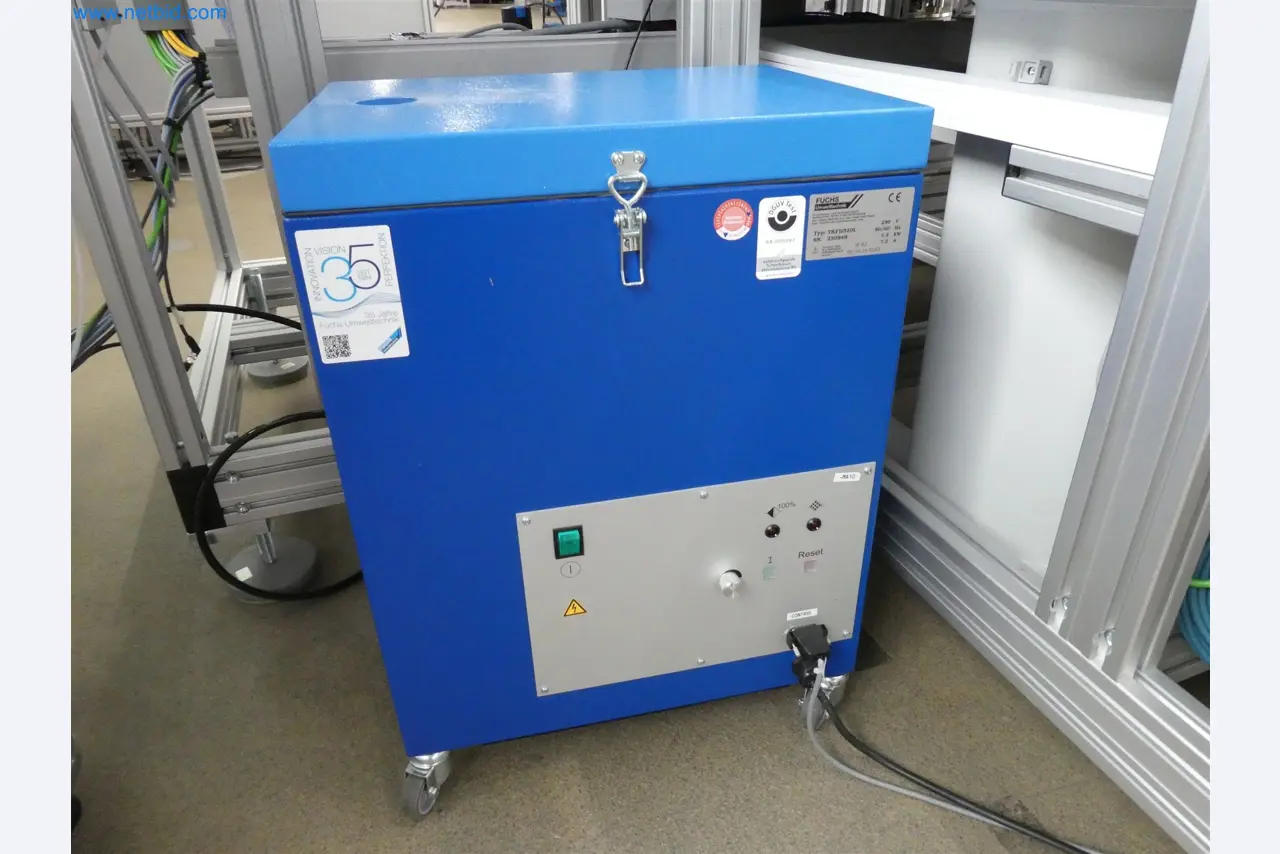 Máquinas de moldagem por injeção, máquinas CNC e linhas de montagem para elementos de aquecimento e componentes automóveis-23