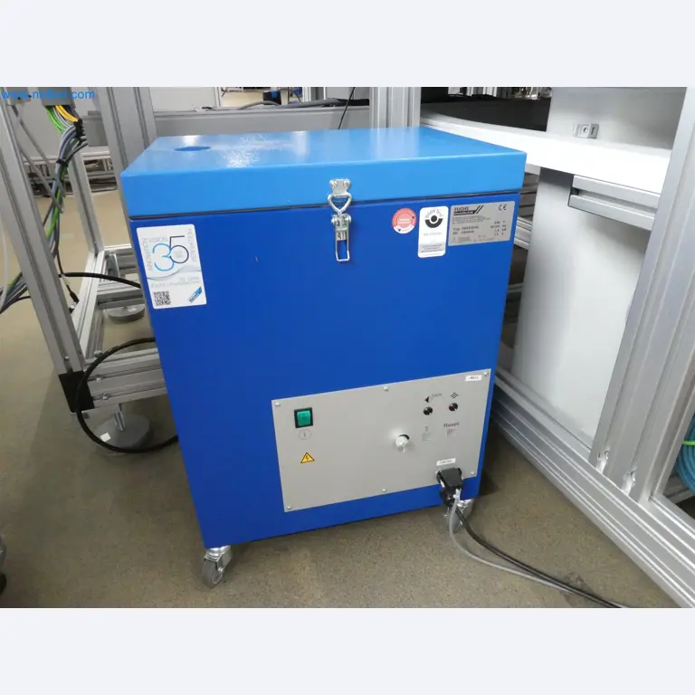 Máquinas de moldagem por injeção, máquinas CNC e linhas de montagem para elementos de aquecimento e componentes automóveis-23