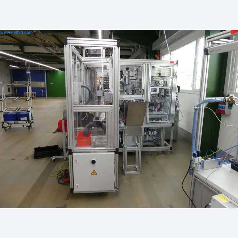 Máquinas de moldagem por injeção, máquinas CNC e linhas de montagem para elementos de aquecimento e componentes automóveis-2