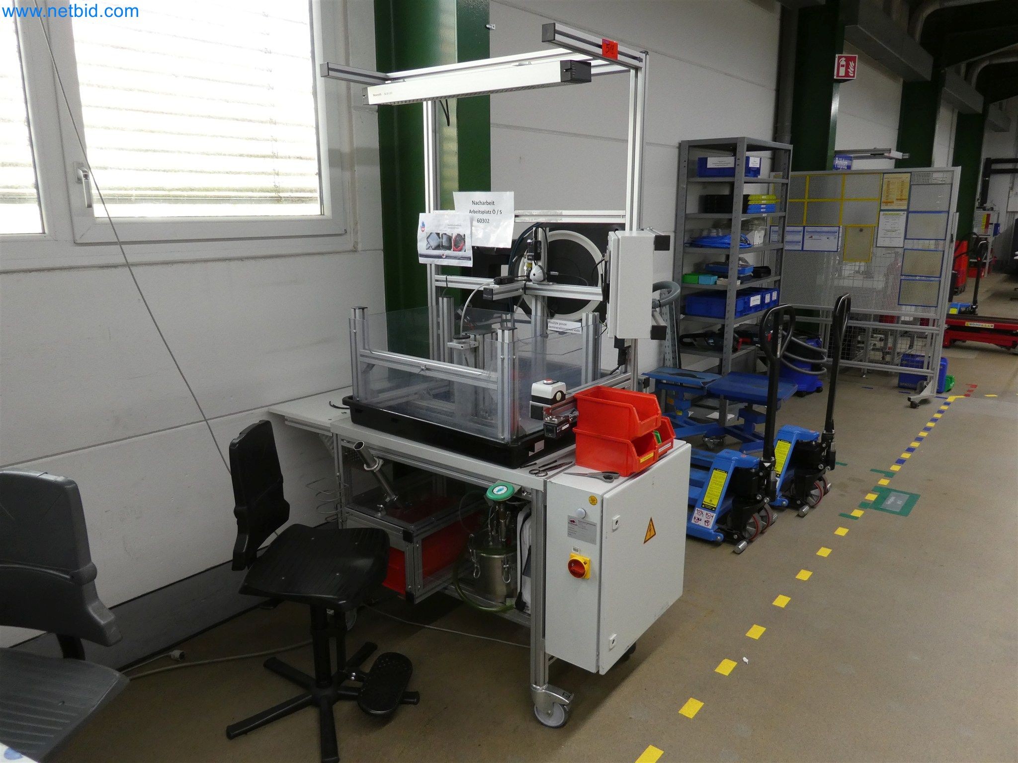 Máquinas de moldagem por injeção, máquinas CNC e linhas de montagem para elementos de aquecimento e componentes automóveis-2