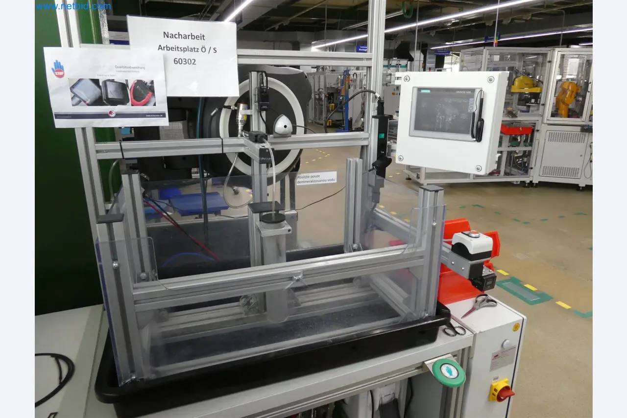 Máquinas de moldagem por injeção, máquinas CNC e linhas de montagem para elementos de aquecimento e componentes automóveis-4