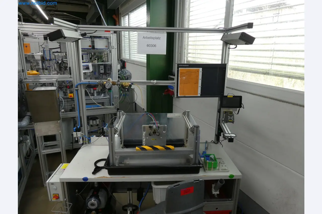 Spritzgießmaschinen, CNC-Maschinen & Montagelinien für Heizelemente und Automotive-Komponenten-1