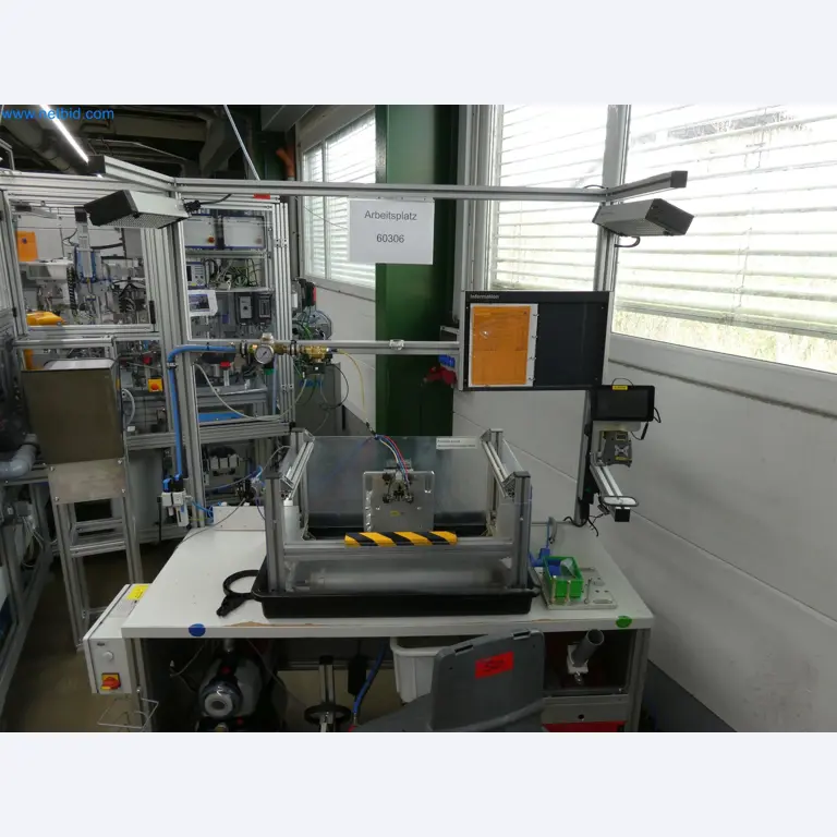 Spritzgießmaschinen, CNC-Maschinen & Montagelinien für Heizelemente und Automotive-Komponenten-1