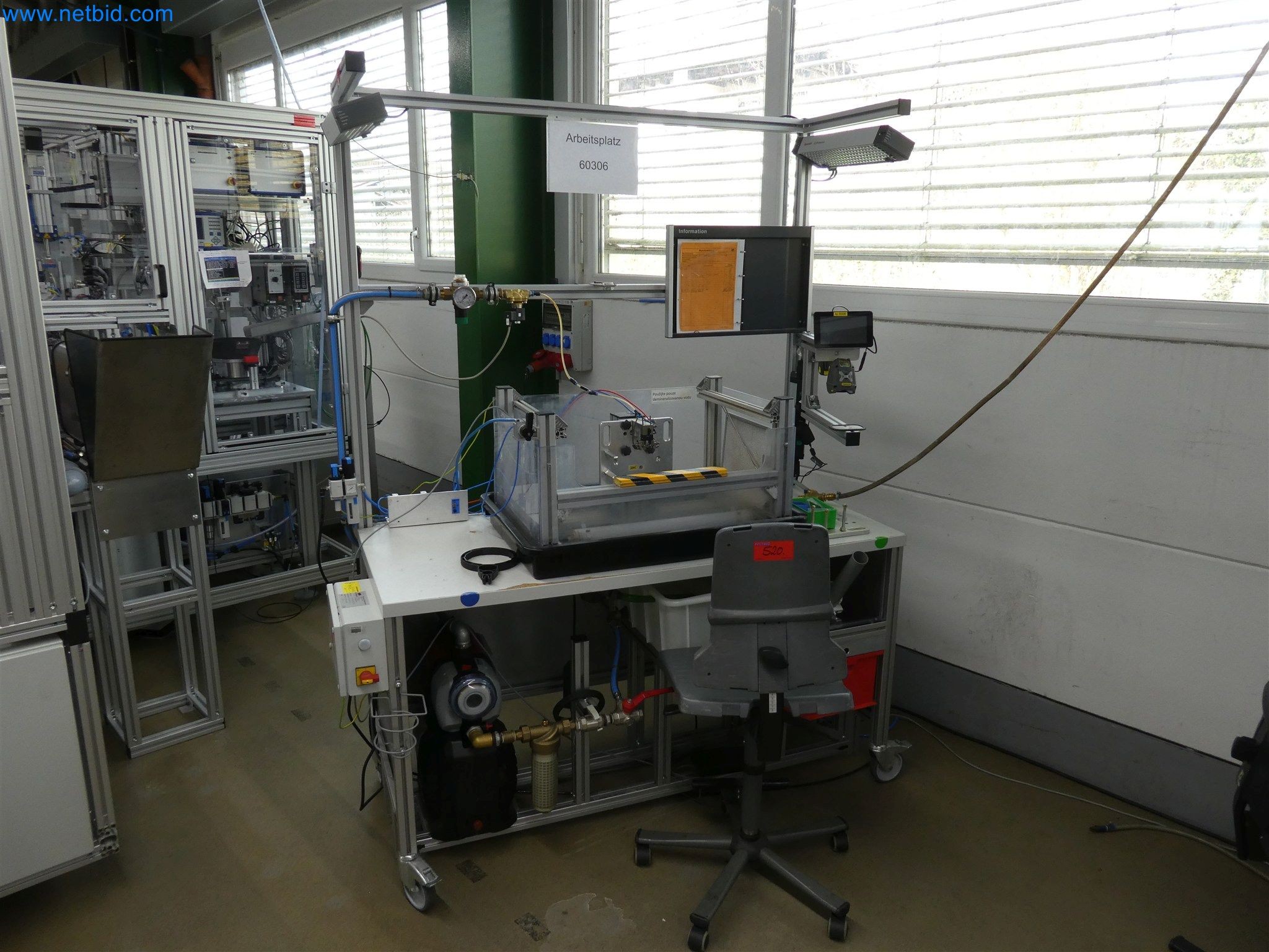 Spritzgießmaschinen, CNC-Maschinen & Montagelinien für Heizelemente und Automotive-Komponenten-2