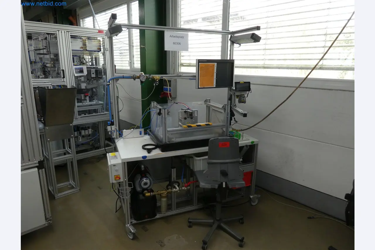 Spritzgießmaschinen, CNC-Maschinen & Montagelinien für Heizelemente und Automotive-Komponenten-2