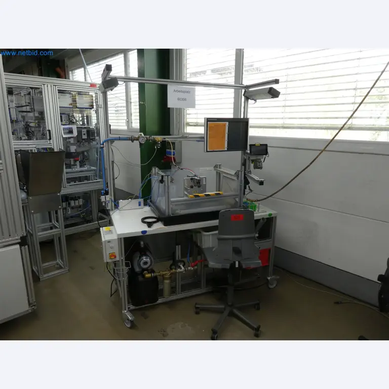 Spritzgießmaschinen, CNC-Maschinen & Montagelinien für Heizelemente und Automotive-Komponenten-2