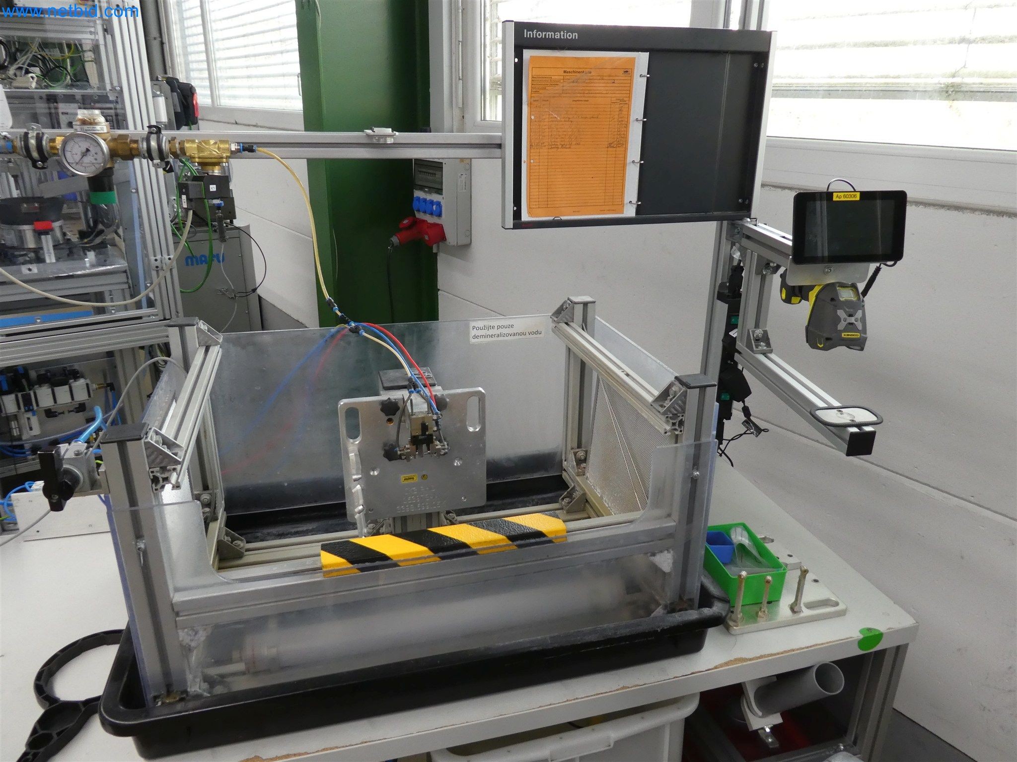 Spritzgießmaschinen, CNC-Maschinen & Montagelinien für Heizelemente und Automotive-Komponenten-3