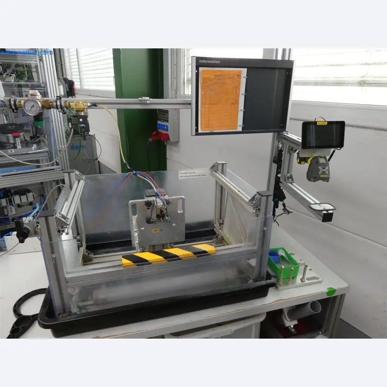 Spritzgießmaschinen, CNC-Maschinen & Montagelinien für Heizelemente und Automotive-Komponenten-3