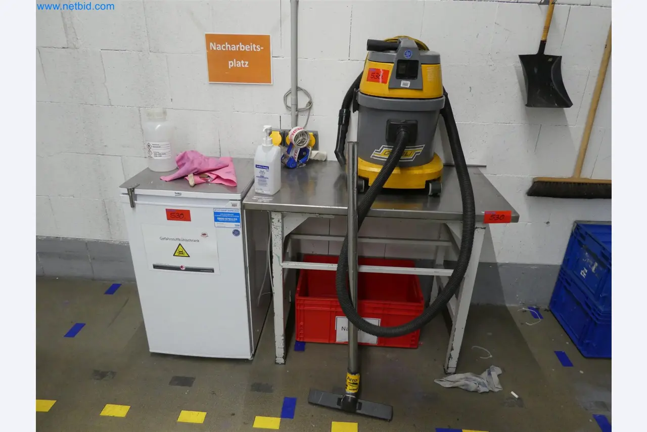 Máquinas de moldeo por inyección, máquinas CNC y líneas de montaje para elementos calefactores y componentes de automoción-1