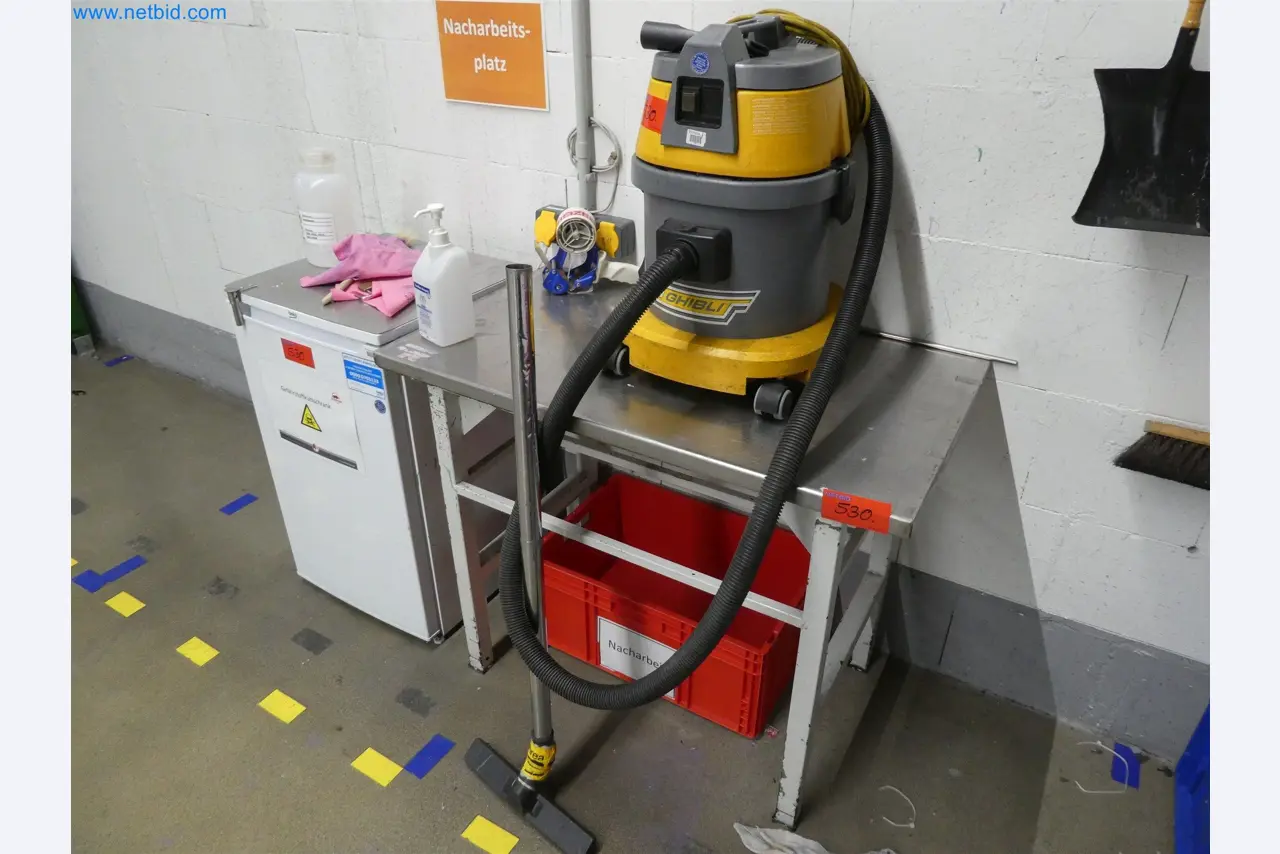 Máquinas de moldeo por inyección, máquinas CNC y líneas de montaje para elementos calefactores y componentes de automoción-2