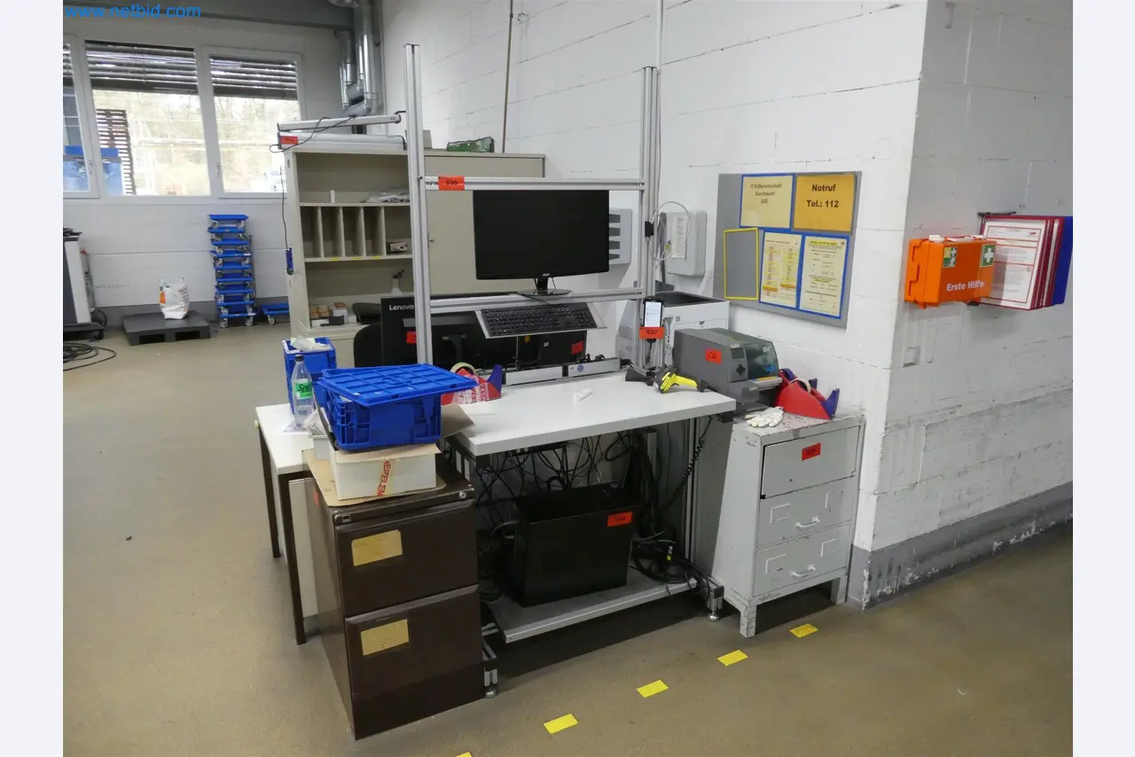 Máquinas de moldeo por inyección, máquinas CNC y líneas de montaje para elementos calefactores y componentes de automoción-1