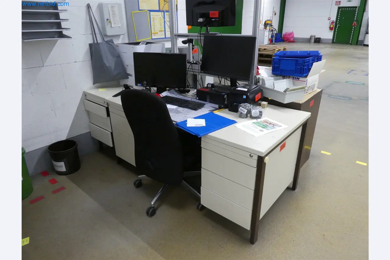 Máquinas de moldeo por inyección, máquinas CNC y líneas de montaje para elementos calefactores y componentes de automoción-2