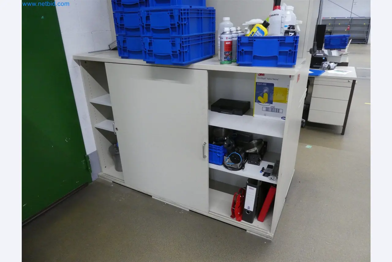 Máquinas de moldeo por inyección, máquinas CNC y líneas de montaje para elementos calefactores y componentes de automoción-4