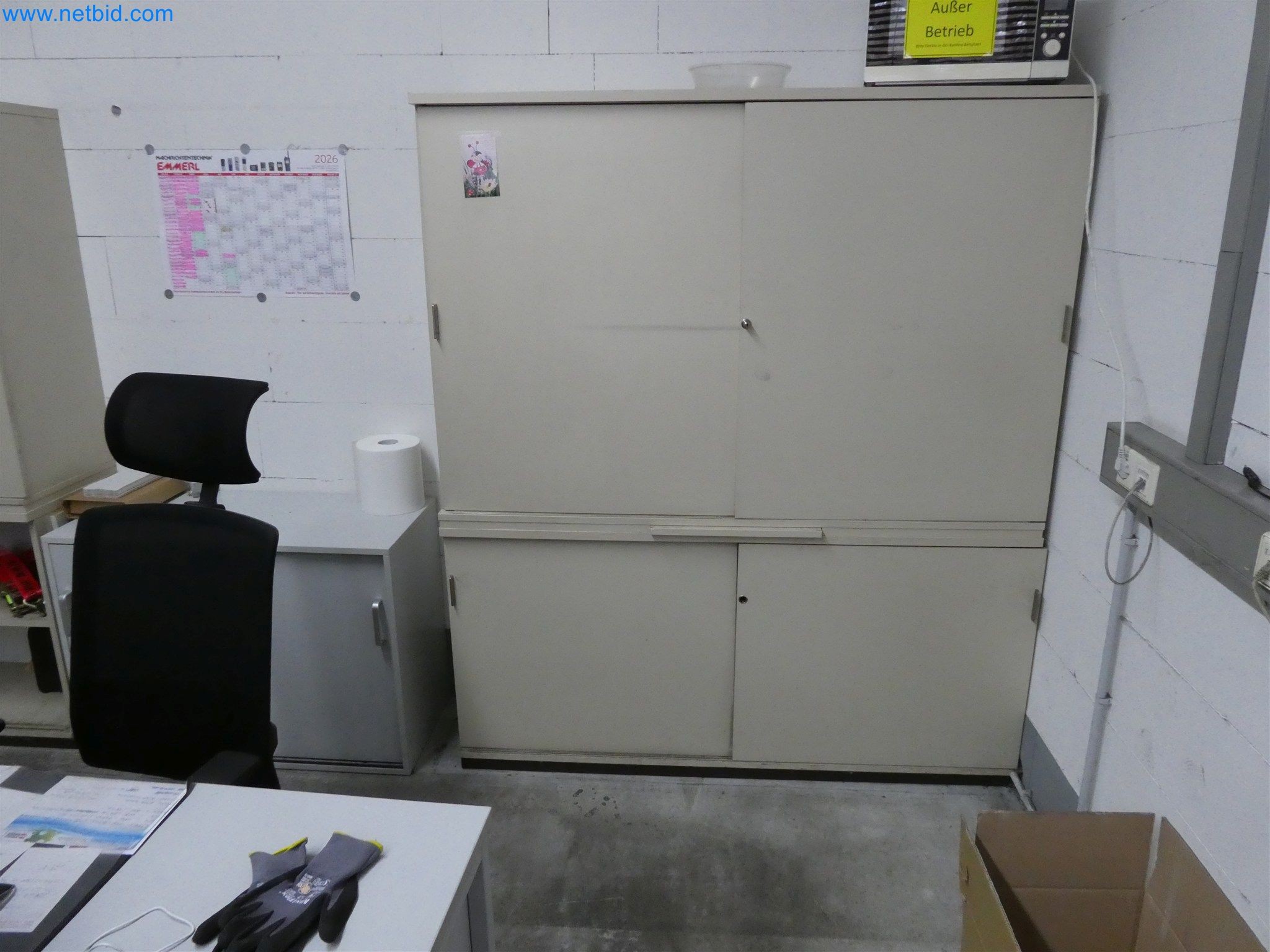 Injection molding machines, CNC machines & assembly lines for heating elements and automotive components-3